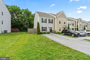 62 Teakwood Dr, Martinsburg, WV 25404 - Photo 1