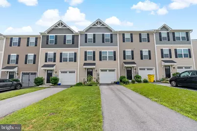 25 Sebago Place, Martinsburg, WV 25403 - Photo 1