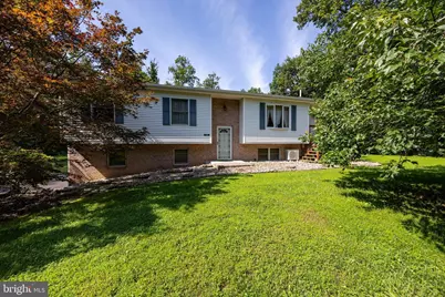 136 Tupelo Drive, Hedgesville, WV 25427 - Photo 1