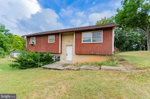 4984 Shepherdstown Rd, Martinsburg, WV 25404 - Photo 1