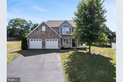 25 Ruskin Court, Inwood, WV 25428 - Photo 1