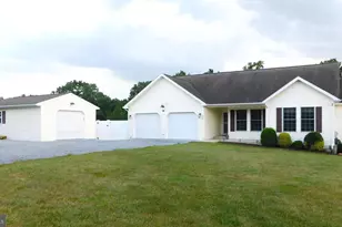 76 Veggie Ln, Bunker Hill, WV 25413 - Photo 1