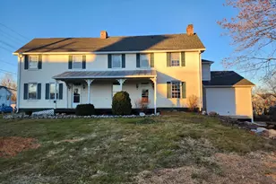 9771 Winchester Ave, Bunker Hill, WV 25413 - Photo 1