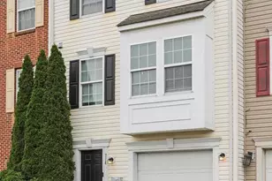 714 Prentiss Point Pkwy, Martinsburg, WV 25401 - Photo 1