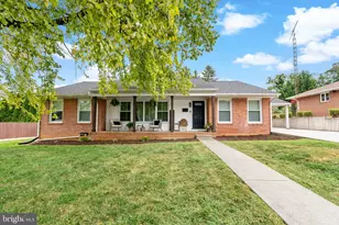 203 N Rosemont Ave, Martinsburg, WV 25401 - Photo 1