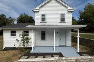 200 Rothwell Ave, Martinsburg, WV 25404 - Photo 1