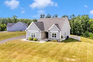 115 Magenta Ln, Martinsburg, WV 25405 - Photo 1