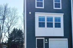 26 Colchester Ct, Bunker Hill, WV 25413 - Photo 1