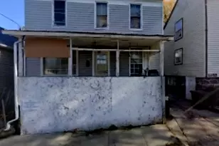 106 Swartz St, Martinsburg, WV 25404 - Photo 1