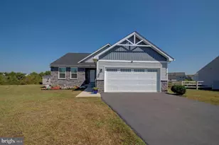 200 Laxfield Ct, Martinsburg, WV 25405 - Photo 1