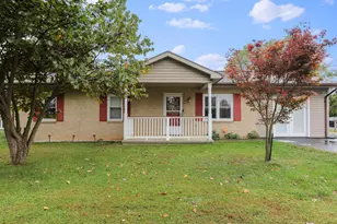 27 Tanglewood Dr, Martinsburg, WV 25405 - Photo 1