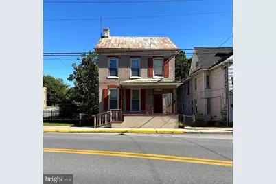 539 N Queen St, Martinsburg, WV 25401 - Photo 1