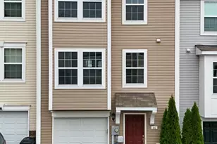 66 Antigua Dr, Hedgesville, WV 25427 - Photo 1