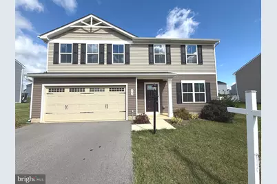 242 Otero Ln, Hedgesville, WV 25427 - Photo 1