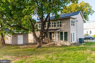 728 N High St, Martinsburg, WV 25404 - Photo 1