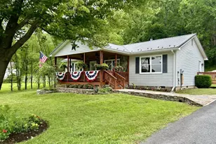 135 Isaac St, Wardensville, WV 26851 - Photo 1