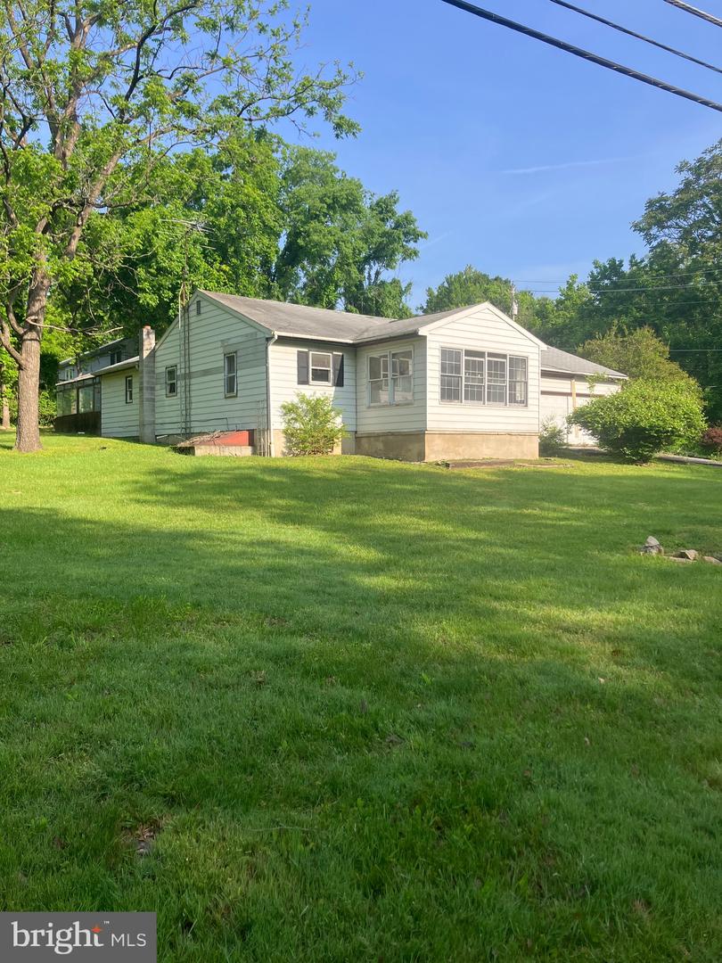 25 Mountainside Rd, Harpers Ferry, WV 25425 MLS WVJF2007826