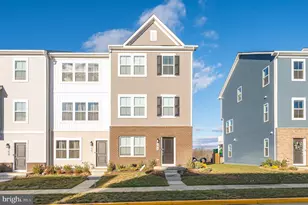 161 Swan Fld Ave, Ranson, WV 25438 - Photo 1