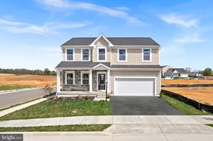 102 Monroe Ave, Ranson, WV 25438 - Photo 1