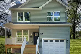 1 S George St, Charles Town, WV 25414 - Photo 1