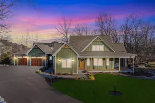 130 N Tamarac Dr, Shepherdstown, WV 25443 - Photo 1