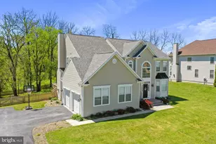 168 Craighill Dr, Charles Town, WV 25414 - Photo 1