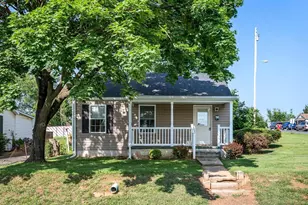 111 S Buchannan St, Ranson, WV 25438 - Photo 1