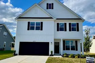 373 Atkinson St, Shenandoah Junction, WV 25442 - Photo 1