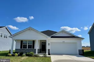 420 Atkinson St, Shenandoah Junction, WV 25442 - Photo 1