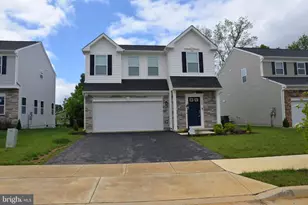 382 Freeman St, Ranson, WV 25438 - Photo 1