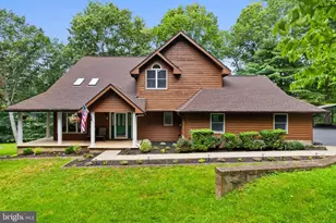 71 Little Lake Ct, Harpers Ferry, WV 25425 - Photo 1