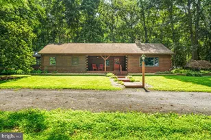 118 Shade Tree Ln, Shenandoah Junction, WV 25442 - Photo 1