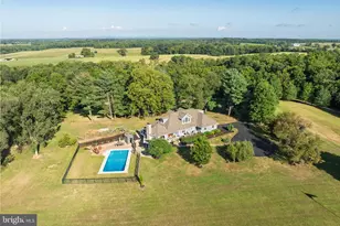 407 Engle Molers Rd, Harpers Ferry, WV 25425 - Photo 1