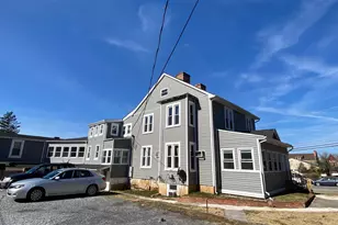 202 S Samuel St, Charles Town, WV 25414 - Photo 1