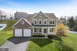 77 Wilderness Ct, Harpers Ferry, WV 25425 - Photo 1