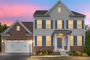 47 Summer Grove Dr, Kearneysville, WV 25430 - Photo 1