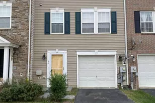 94 Eldon Dr, Charles Town, WV 25414 - Photo 1