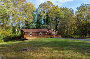 174 Byer Ln, Shepherdstown, WV 25443 - Photo 1