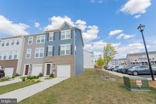 132 Winterplace Dr, Charles Town, WV 25414 - Photo 1