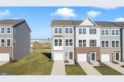 569 Seeback Dr, Charles Town, WV 25414 - Photo 1