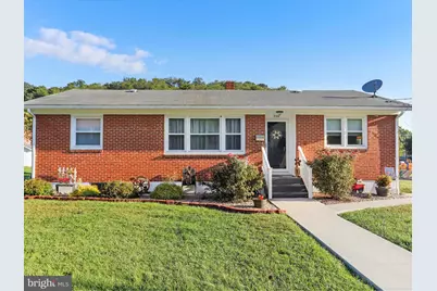 306 S E Street, Keyser, WV 26726 - Photo 1