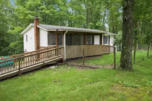 1181 Apple Orchard Cir, Berkeley Springs, WV 25411 - Photo 1
