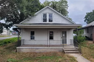 86 McCoole Ave, Paw Paw, WV 25434 - Photo 1