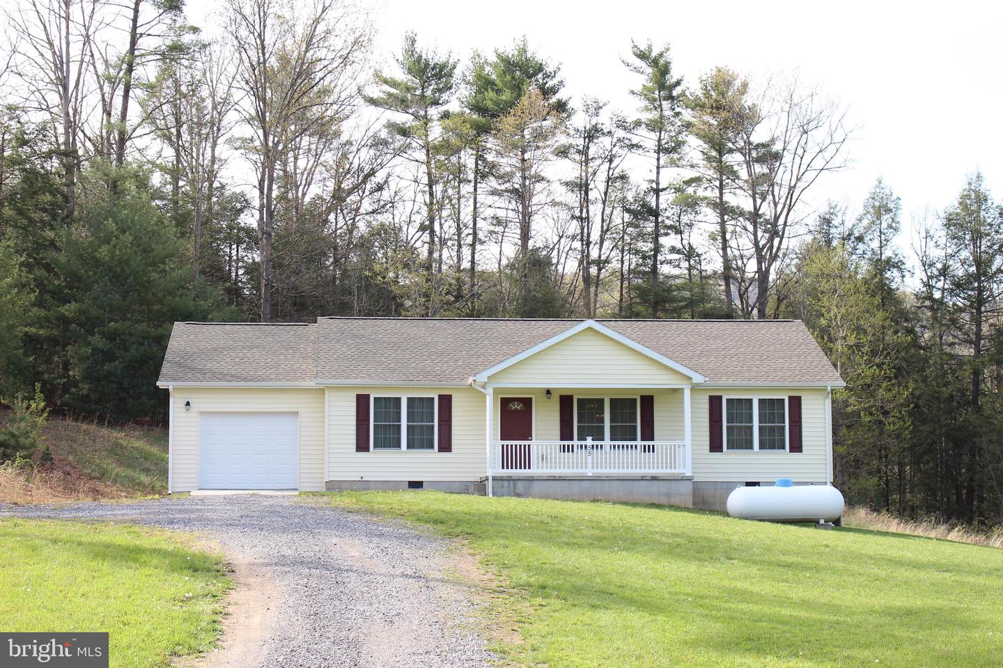 55 Golden Acorn Dr, Brandywine, WV 26802 MLS WVPT2000456 Coldwell