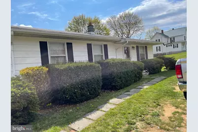 11546 Petersburg Pike, Upper Tract, WV 26866 - Photo 1