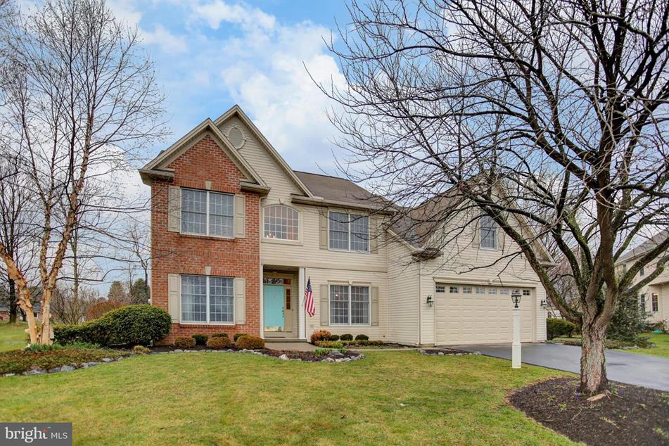 6010 Westbury Dr, Enola, PA 17025 MLS 1000338940 Coldwell Banker