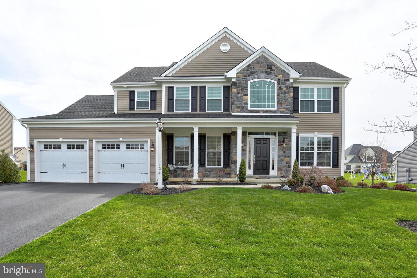 124 Shade Tree Dr, Lancaster, PA 17603 MLS 1000837272 Coldwell Banker