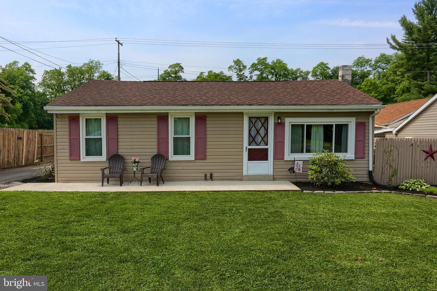 1490 Newville Rd, Carlisle, PA 17015 MLS 1001837888 Coldwell Banker