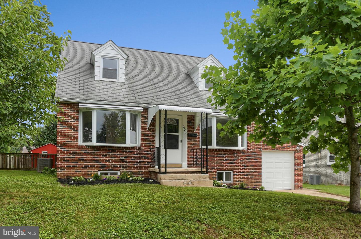 208 Fishburn St, Harrisburg, PA 17109 MLS 1001873568 Coldwell Banker