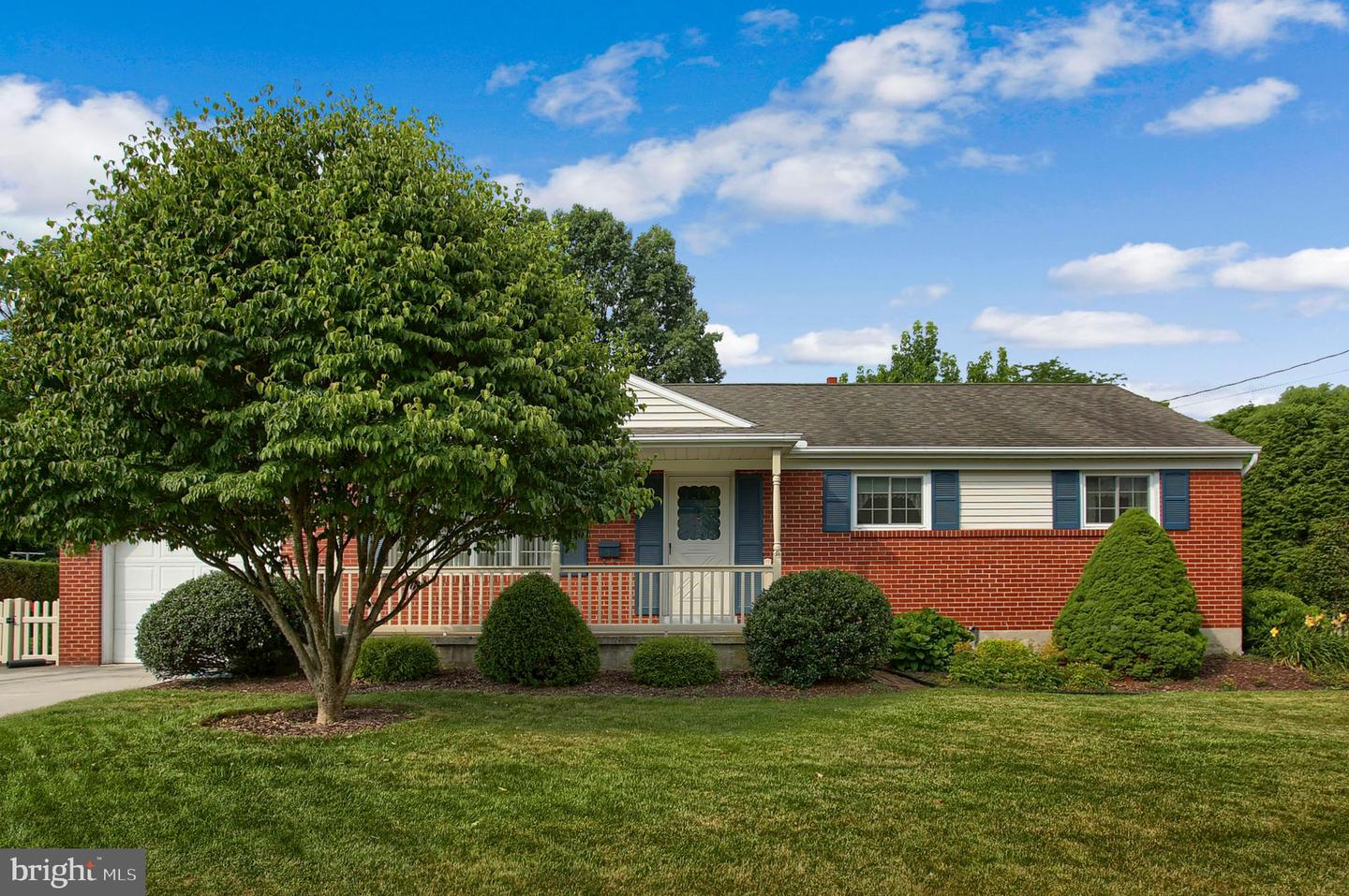 12 Neponsit Ln, Camp Hill, PA 17011 MLS 1002030006 Coldwell Banker